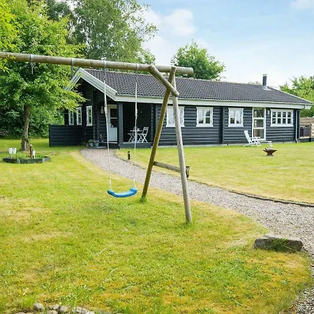 Holiday Xxviii Holiday home Glesborg